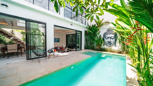 Villa Blue Water Swimming pool