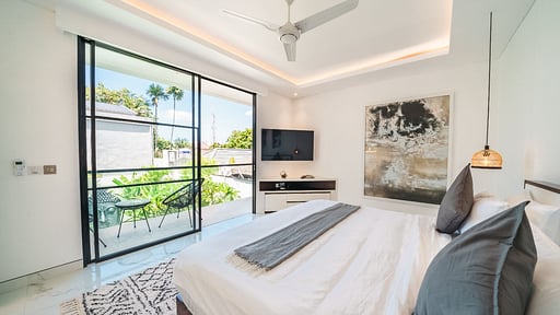 Villa Blue Water Bedroom 2