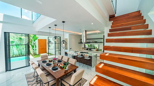 Villa Blue Water Dining area