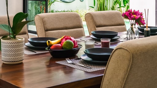 Villa Blue Water Dining area
