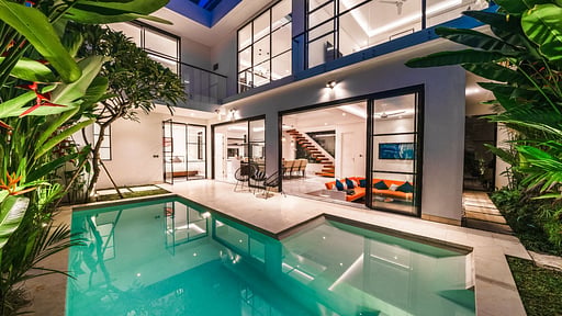Villa Blue Water Swimming pool