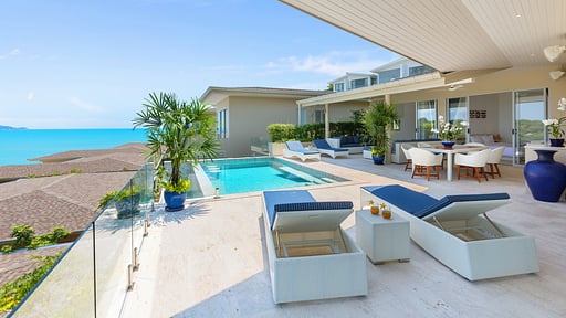 Villa Blue Water Swimming pool