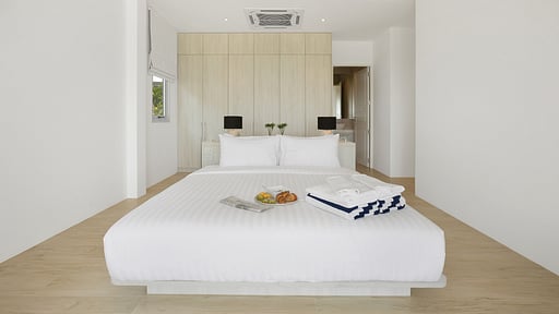 Villa Blue Water Bedroom 1