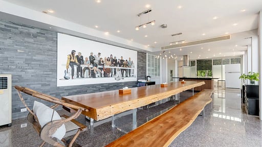 Villa Bluesiam Dining area