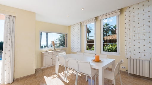 Villa Bluetique Eethoek