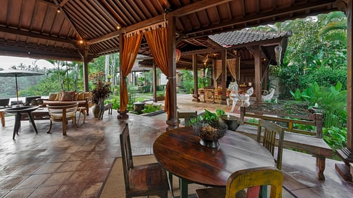 Villa Bodhi Living room