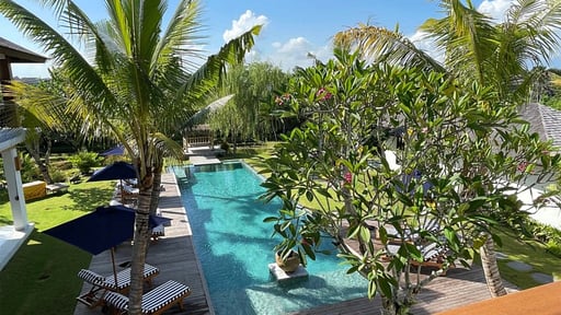 Villa Bogor Swimming pool