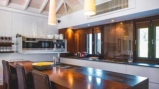 Villa BOM Kitchen