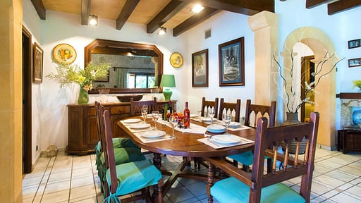 Villa Bon Reco Dining area