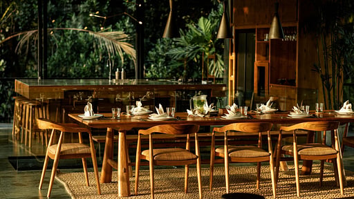 Villa Bond Ubud Dining area