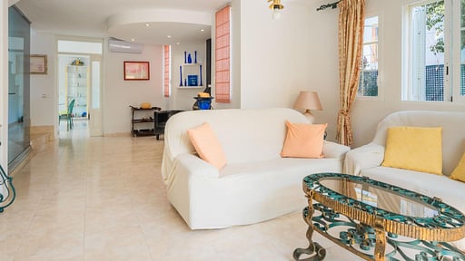 Villa Bonferrer Salón