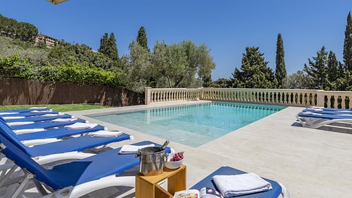 Villa Bonjour Swimming pool