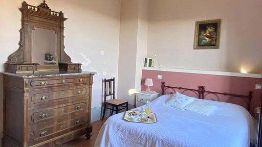 Villa Bonsi Tuscany Schlafzimmer 1