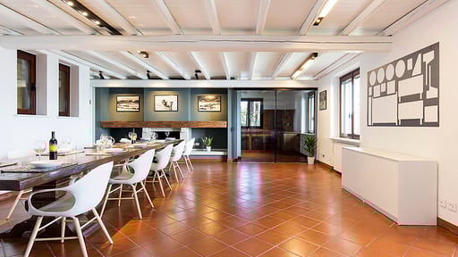 Villa Borromeo Dining area