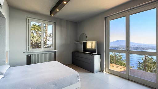 Villa Borromeo Bedroom 1