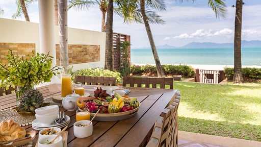 Villa Bougainvillea Samui Dining area
