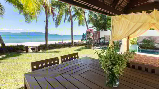 Villa Bougainvillea Samui Dining area