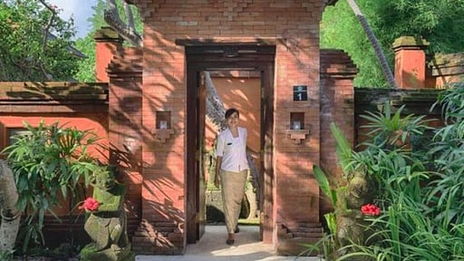 Villa Bougainvillea Villa staff