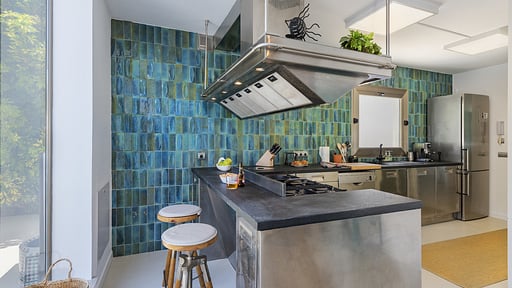 Villa Bouquerre Kitchen