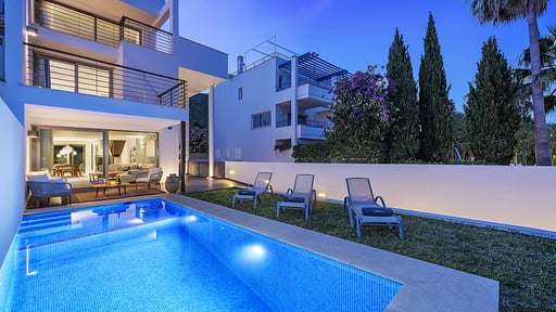 Villa Bouquerre Swimming pool