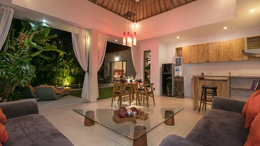 Villa Briana Woonkamer