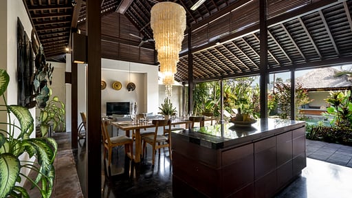 Villa Bugenvil Bumbak Cuisine