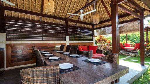 Villa Bukit Lembongan 1 Dining area