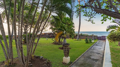 Villa Bukti Paradise Garden