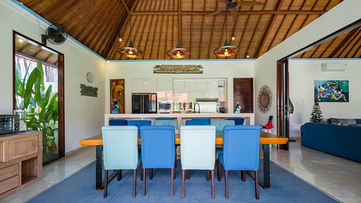 Villa Bulan Dining area