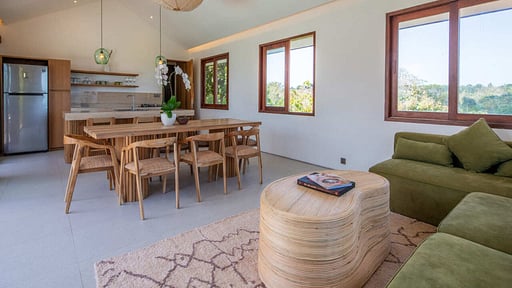 Villa Bumi Dining area