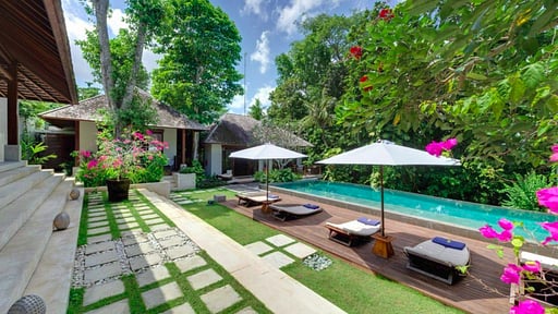 Villa Bunga Pangi Swimming pool