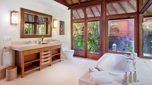 Villa Bunga Wangi Bedroom 1