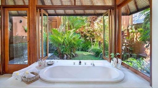 Villa Bunga Wangi Bedroom 2
