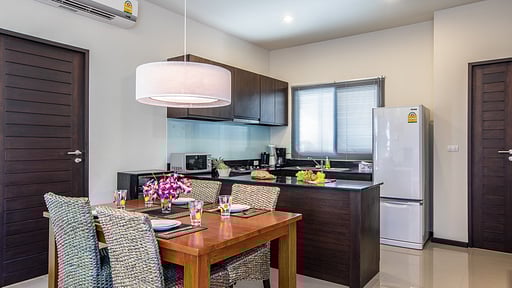 Villa Buton Dining area