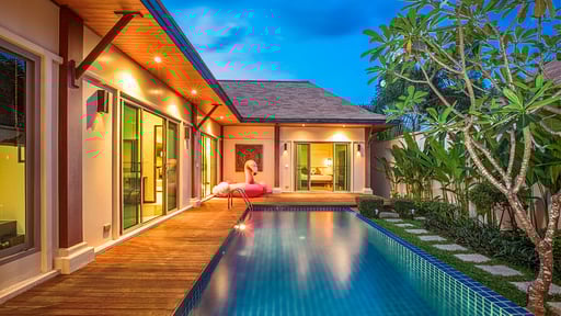 Villa Buton Swimming pool