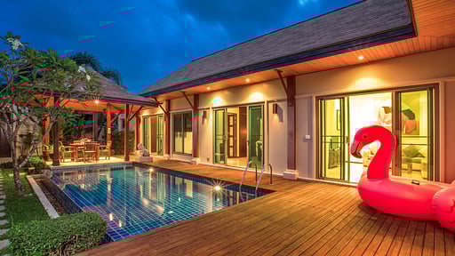 Villa Buton Swimming pool