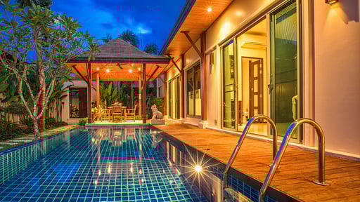 Villa Buton Swimming pool