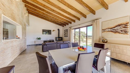 Villa Butxequi Dining area