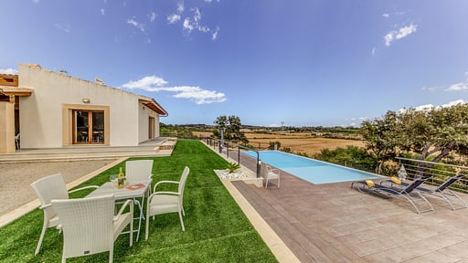 Villa Butxequi Swimming pool