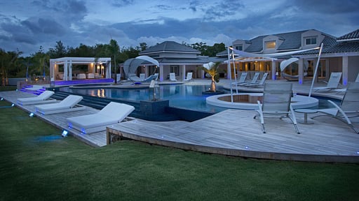 Villa C'est La Vie Autres