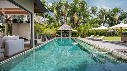 Villa C Swimming pool