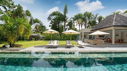 Villa C Swimming pool