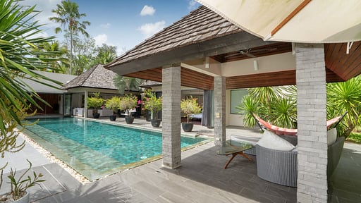 Villa C Swimming pool