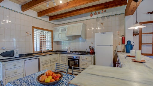 Villa Ca Na Carmen Kitchen