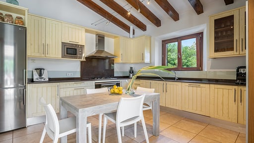 Villa Ca Na Cati Kitchen