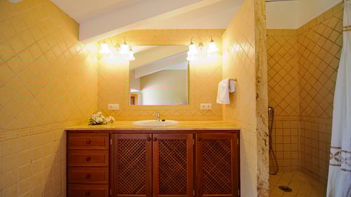 Villa Cabana Barcelo Bedroom 5