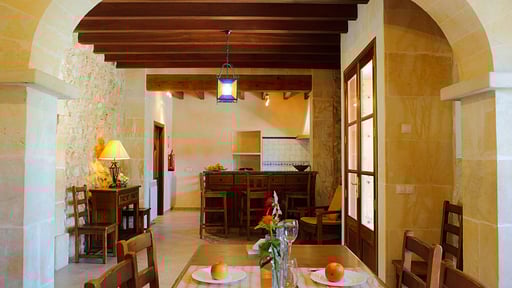Villa Cabana Barcelo Dining area