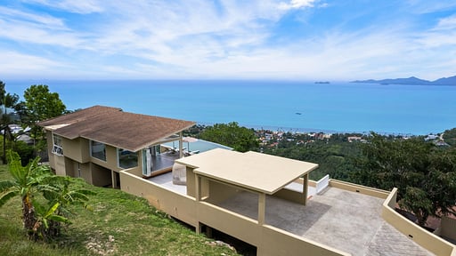 Villa Cabo Parking areas