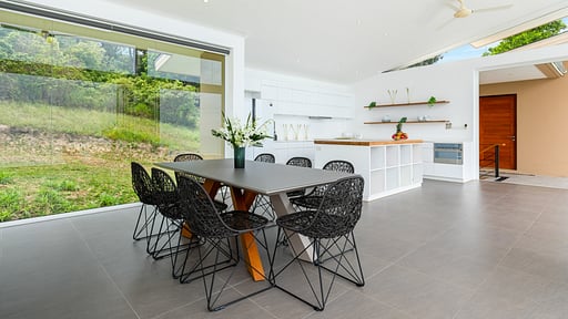 Villa Cabo Dining area