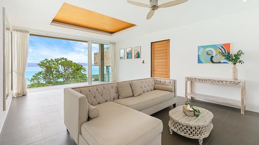 Villa Cabo Media room